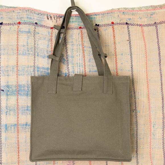 Upcycled handmade carhartt canvas tote - Picture 6 of 8